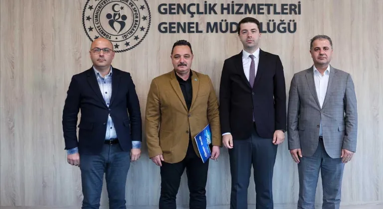 TİMBİR Genel Müdürü Dr. Efendioğlu'na Ziyaret: Dijital Medya ve Habercilik Gündemde