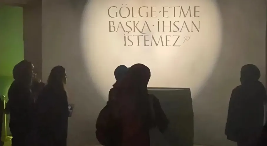 Yeditepe Bienali Başladı! Gölge ve Işık İstanbul'u Aydınlatıyor