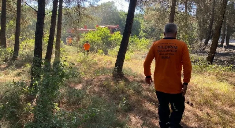 Yıldırım Belediyesi Ekipleri Yolçatı Mahallesi'ndeki Yangın Söndürme Çalışmalarına Destek Verdi